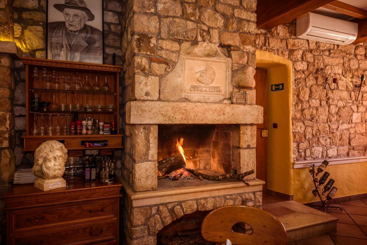Djudja I Mate Bed & Breakfast Vid Dış mekan fotoğraf